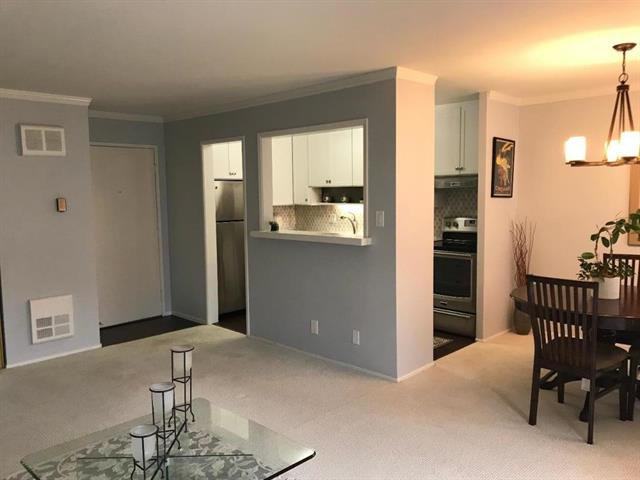 Real estate listings in San Mateo