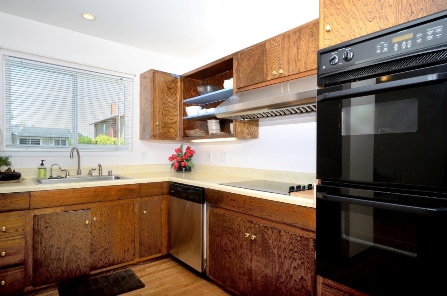 Real estate in SAN BRUNO