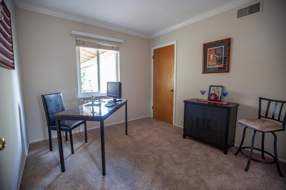 Property Listings in Redwood City