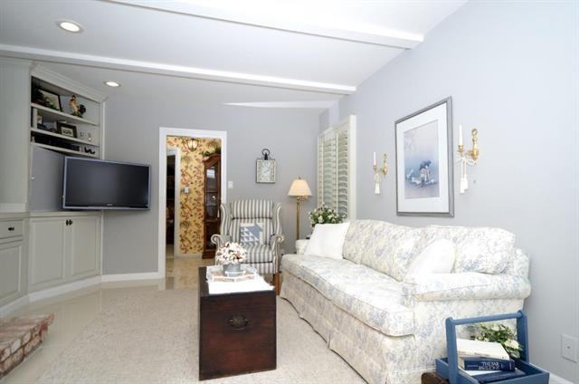 Real estate listings in Millbrae