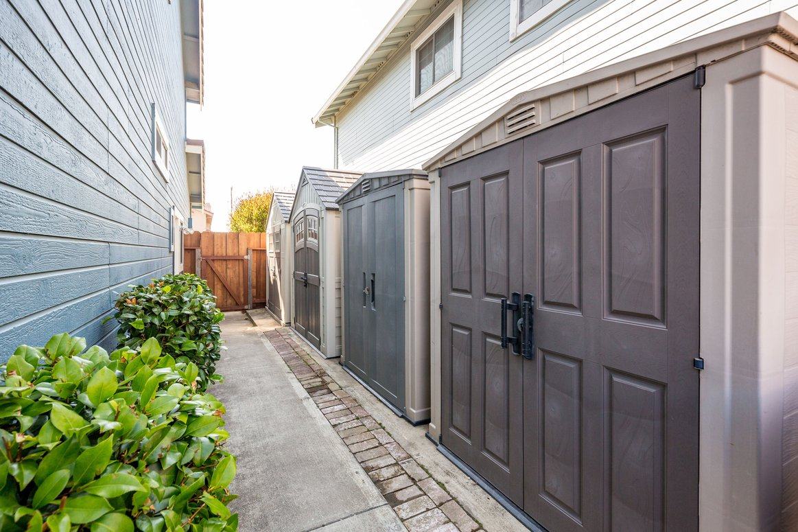 Real estate listings in South San Francisco