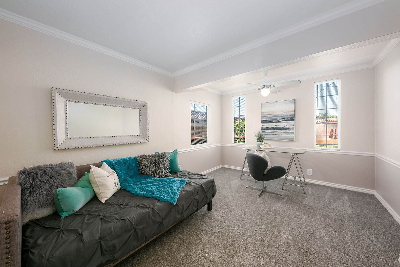 Real estate listings in San Mateo