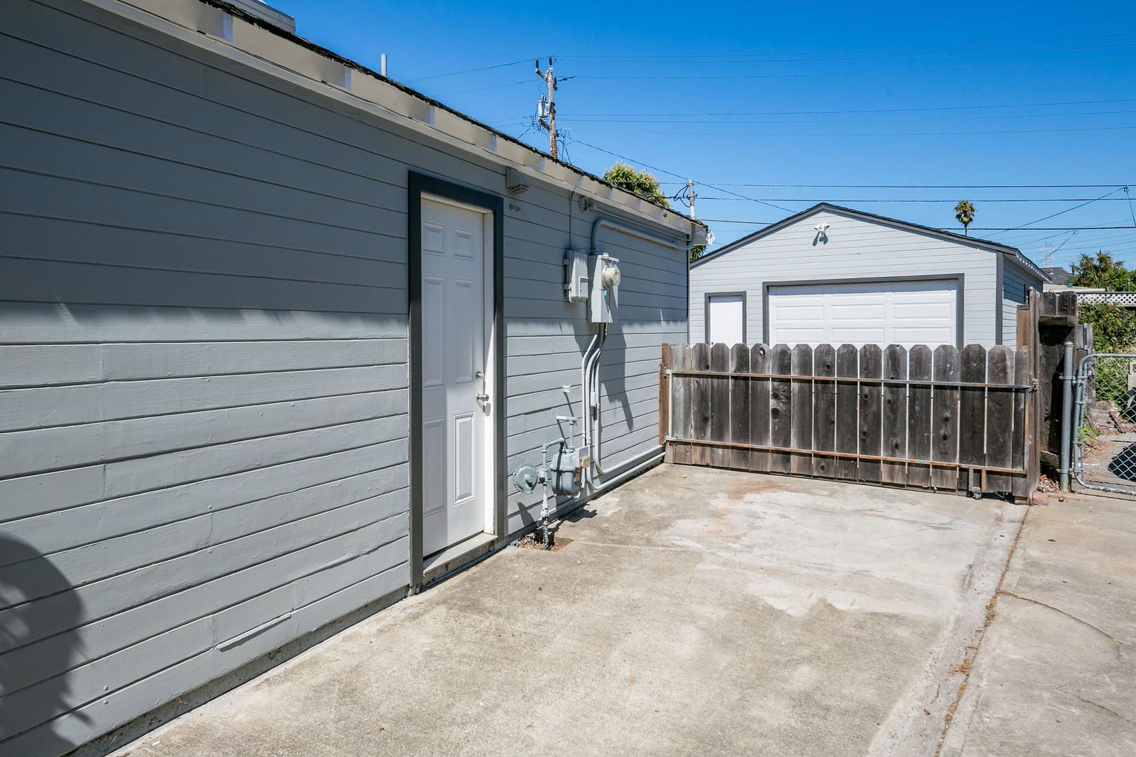 Real estate listings in San Mateo
