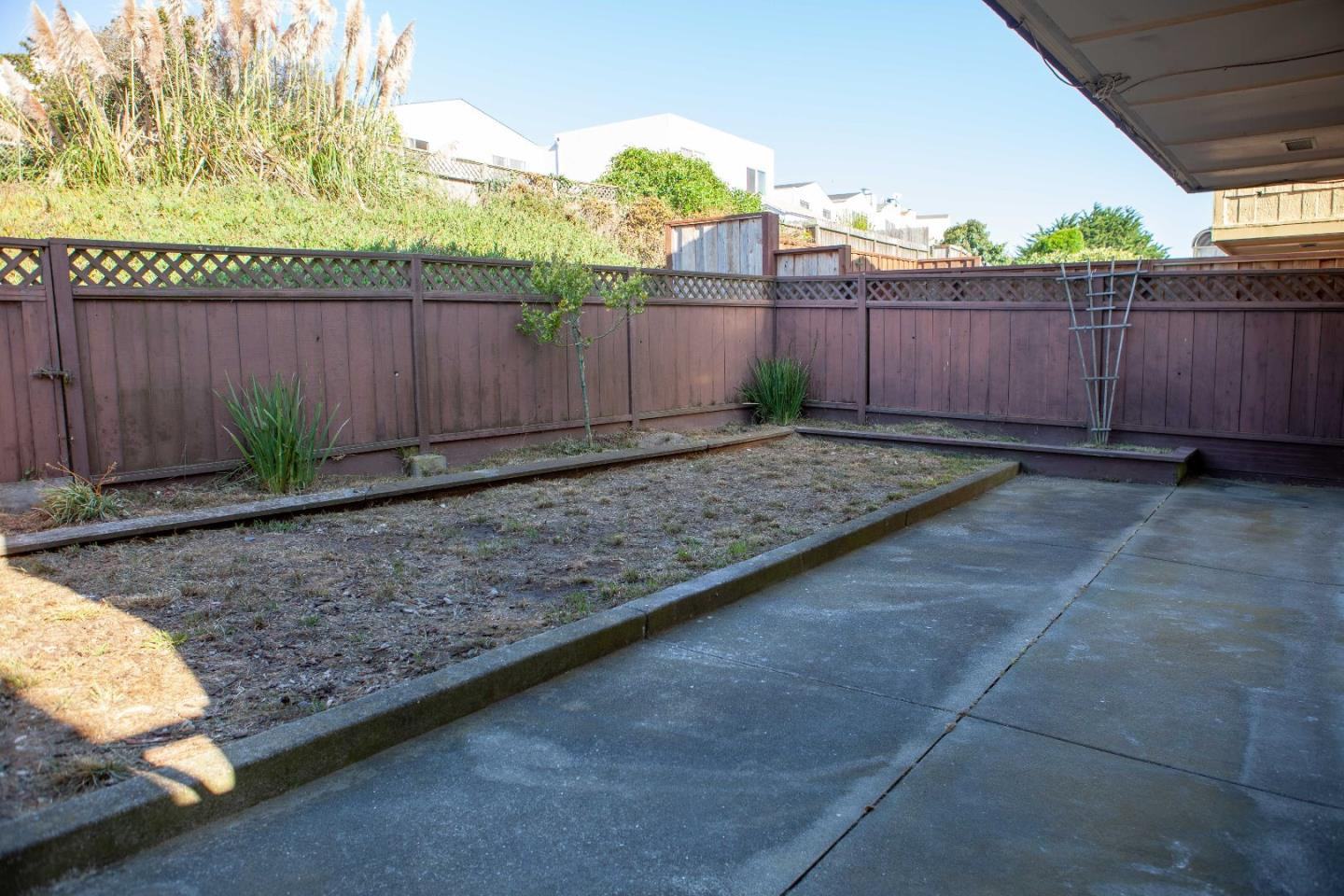 Real estate listings in DALY CITY