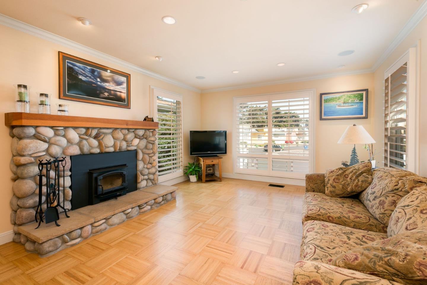 Real estate for sale in DALY CITY
