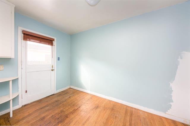 Real estate listings in San Mateo