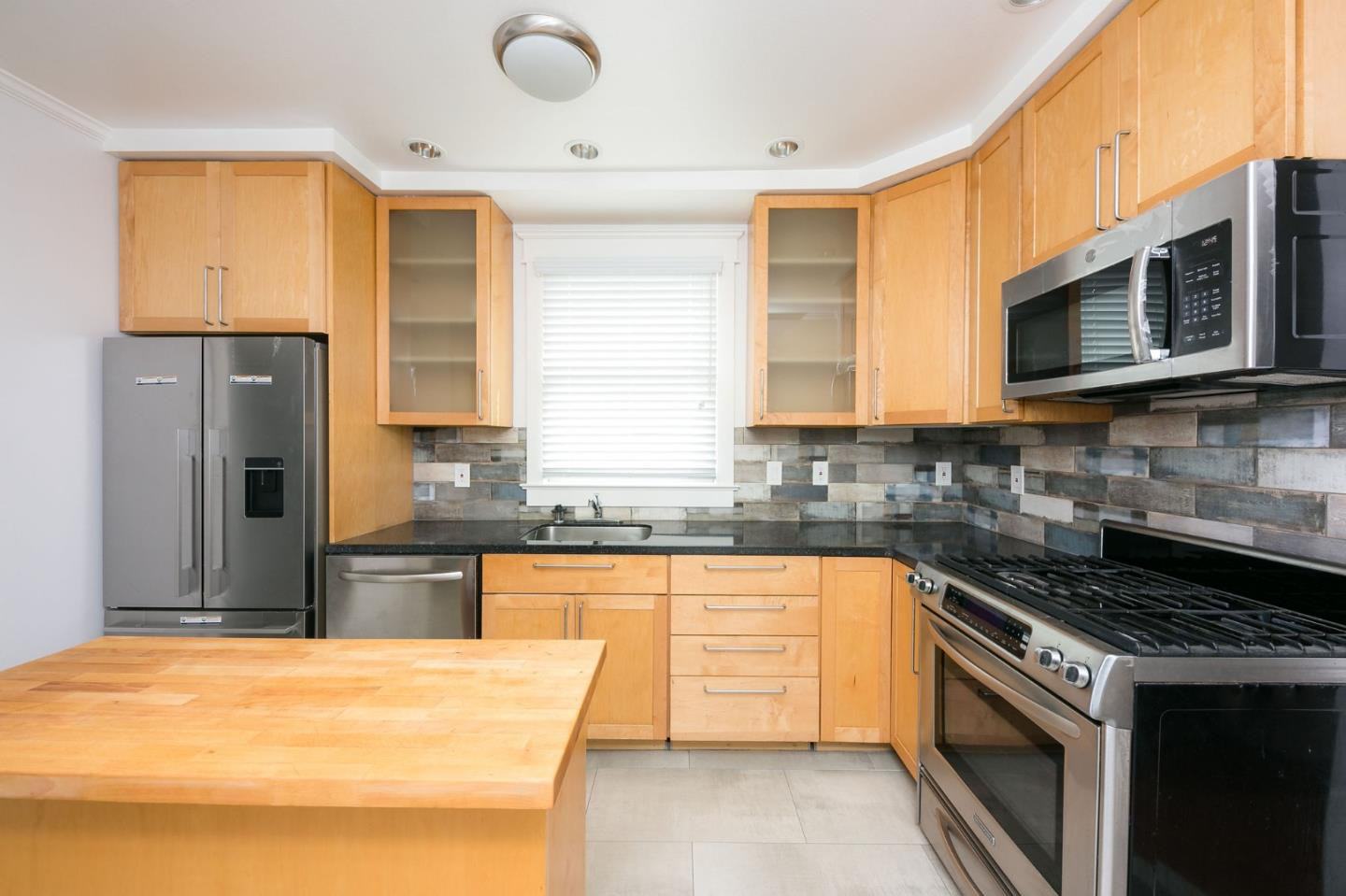Real estate listings in BRISBANE