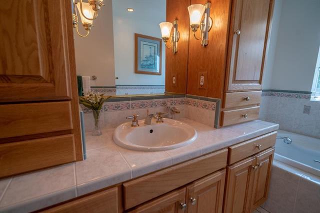 Real estate listings in Burlingame