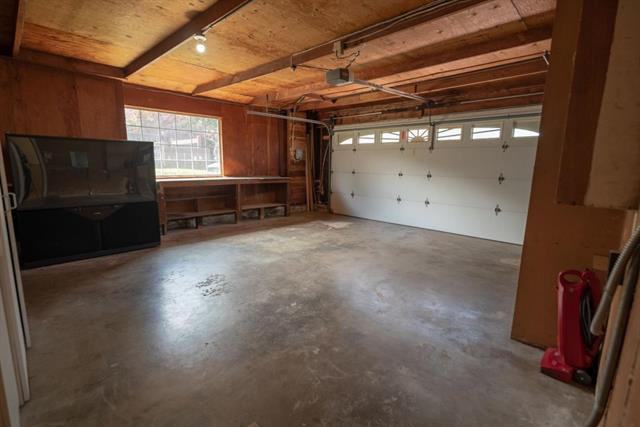 Real estate listings in Burlingame