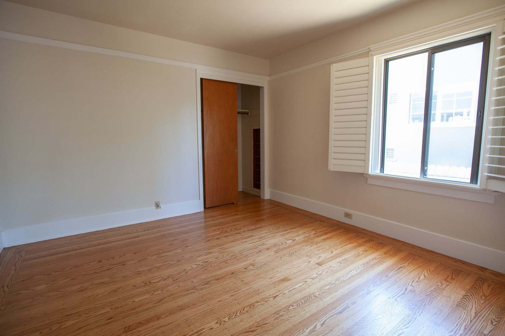 Real estate listings in Daly City