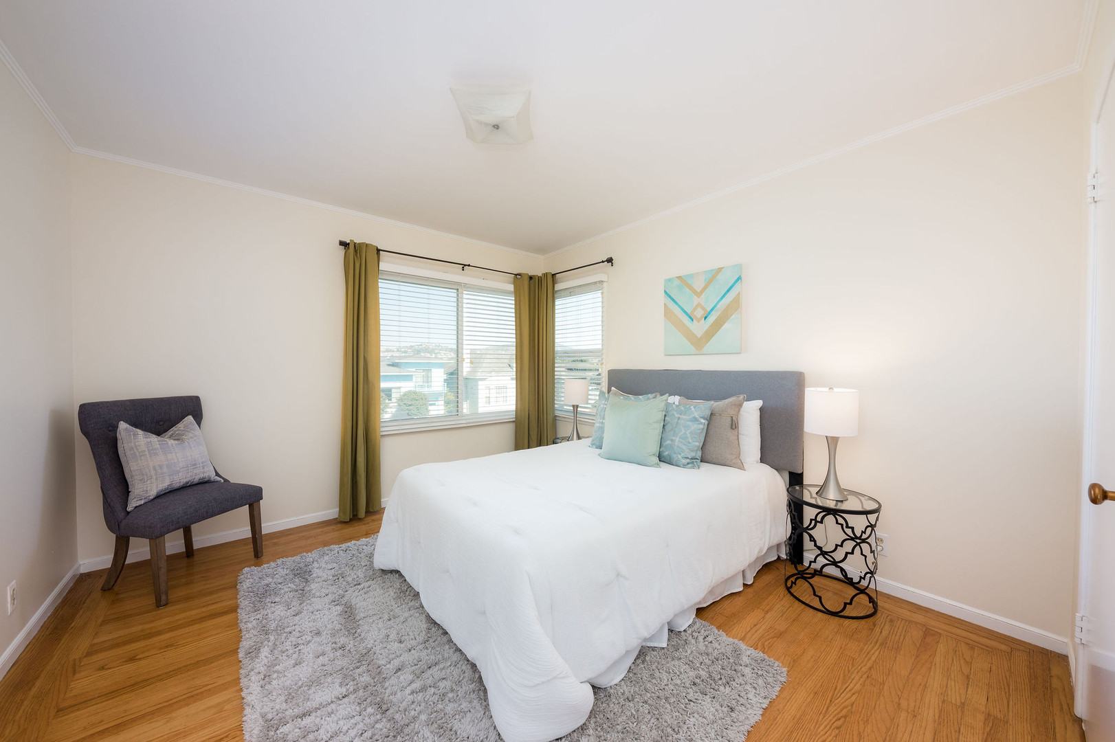 Real estate listings in Daly City