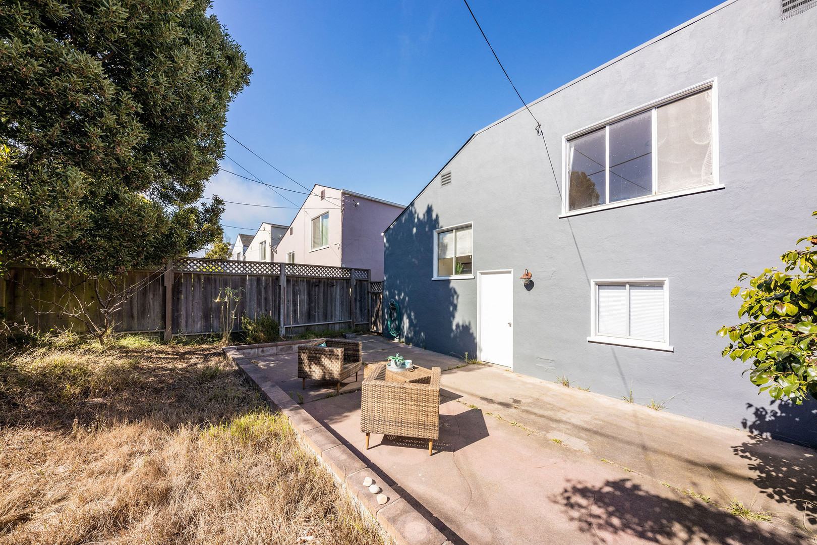 Real estate listings in Daly City