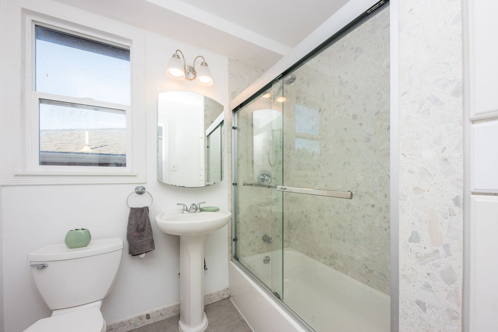 Real estate listings in Daly City