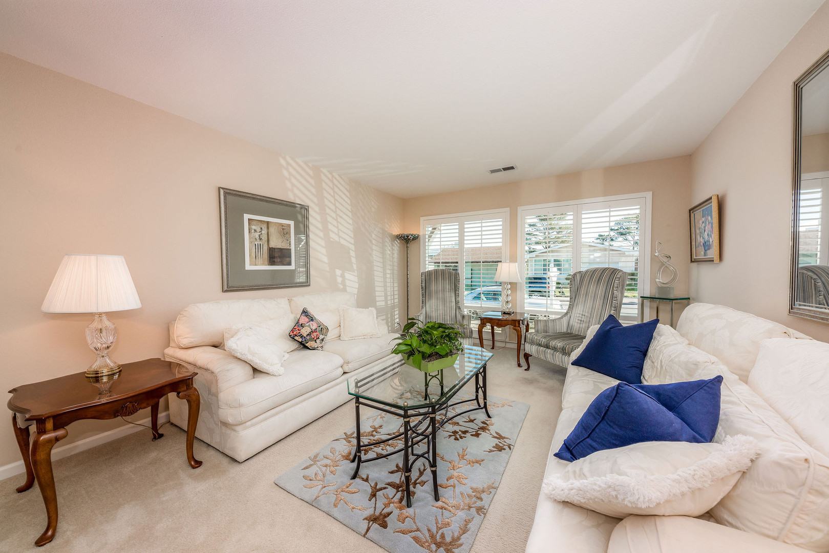 Real estate listings in Daly City