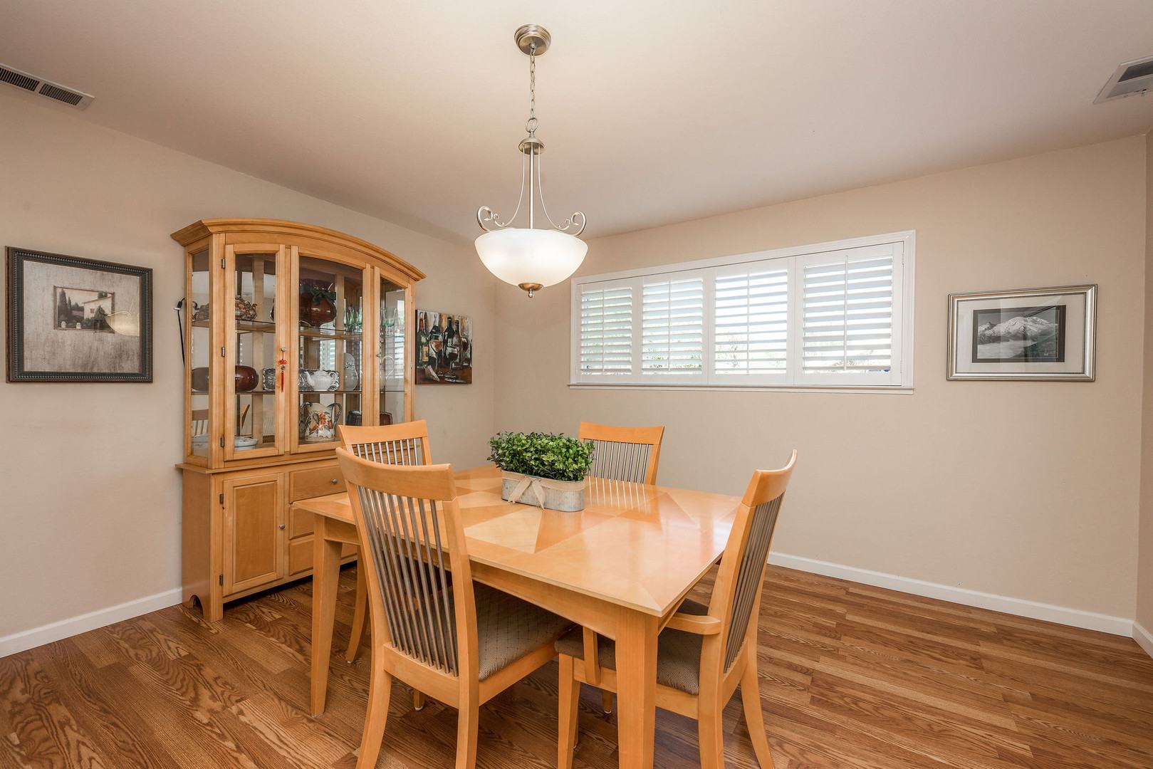 Real estate listings in Daly City