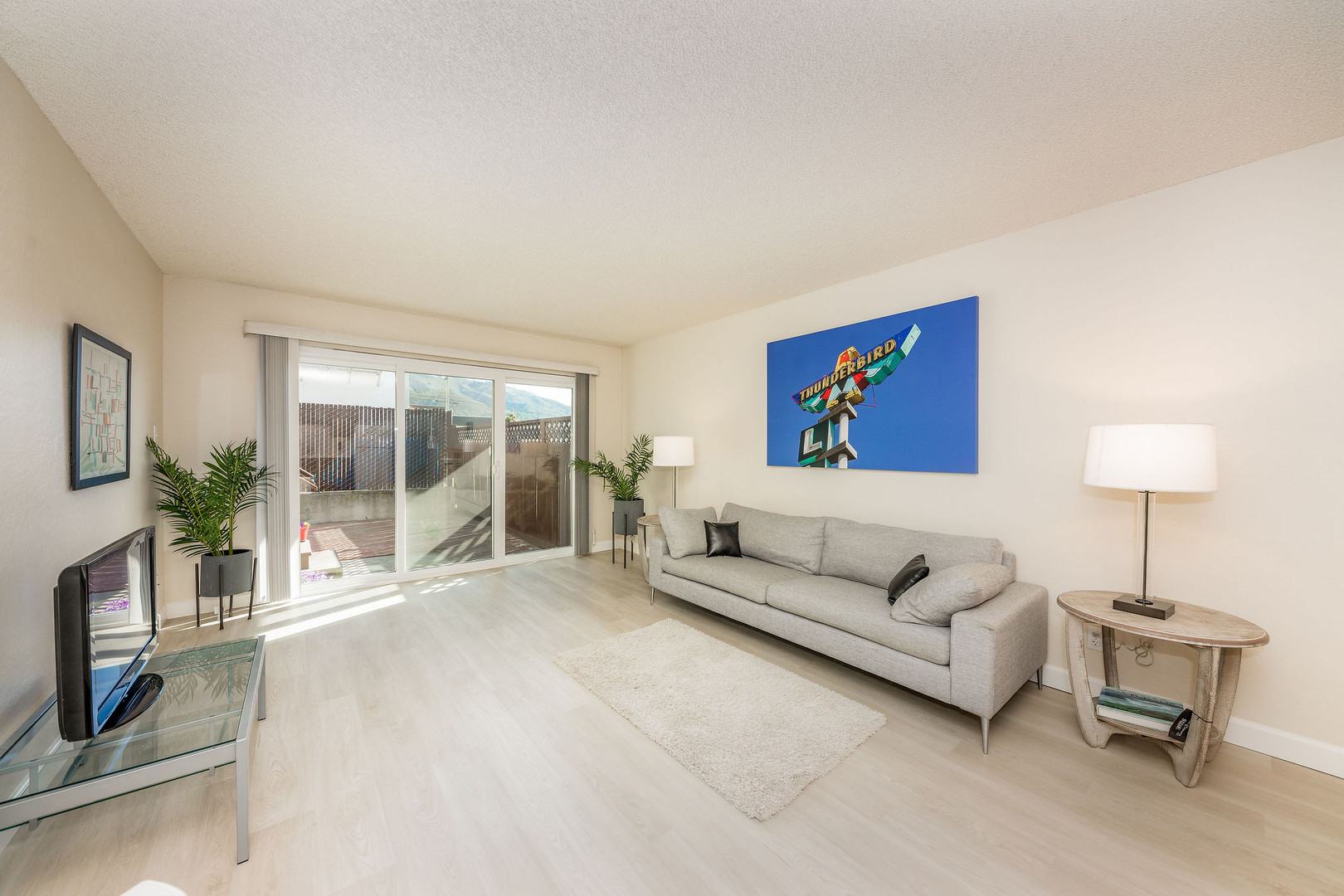 Real estate listings in Daly City