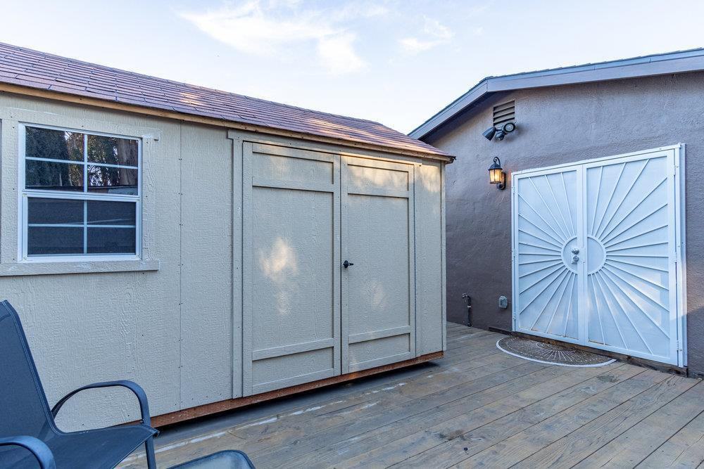 Real estate in Redwood City