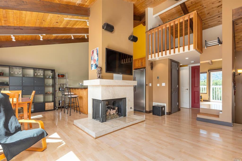 Real estate listings in Kentfield