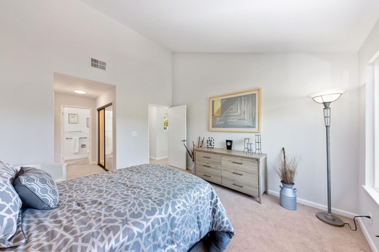 Property Listings in PACIFICA