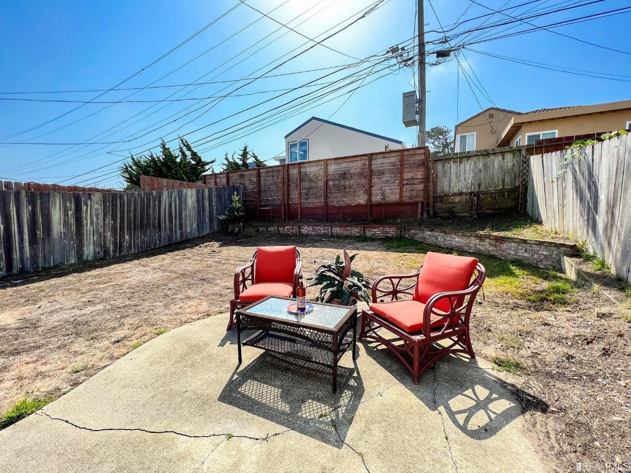 Real estate listings in Daly City