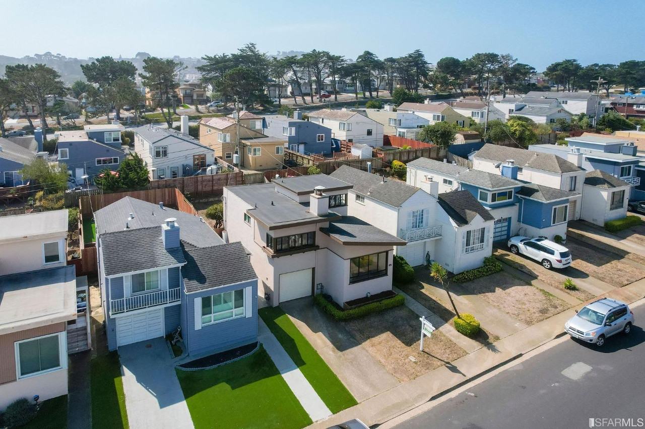 Real estate in Daly City