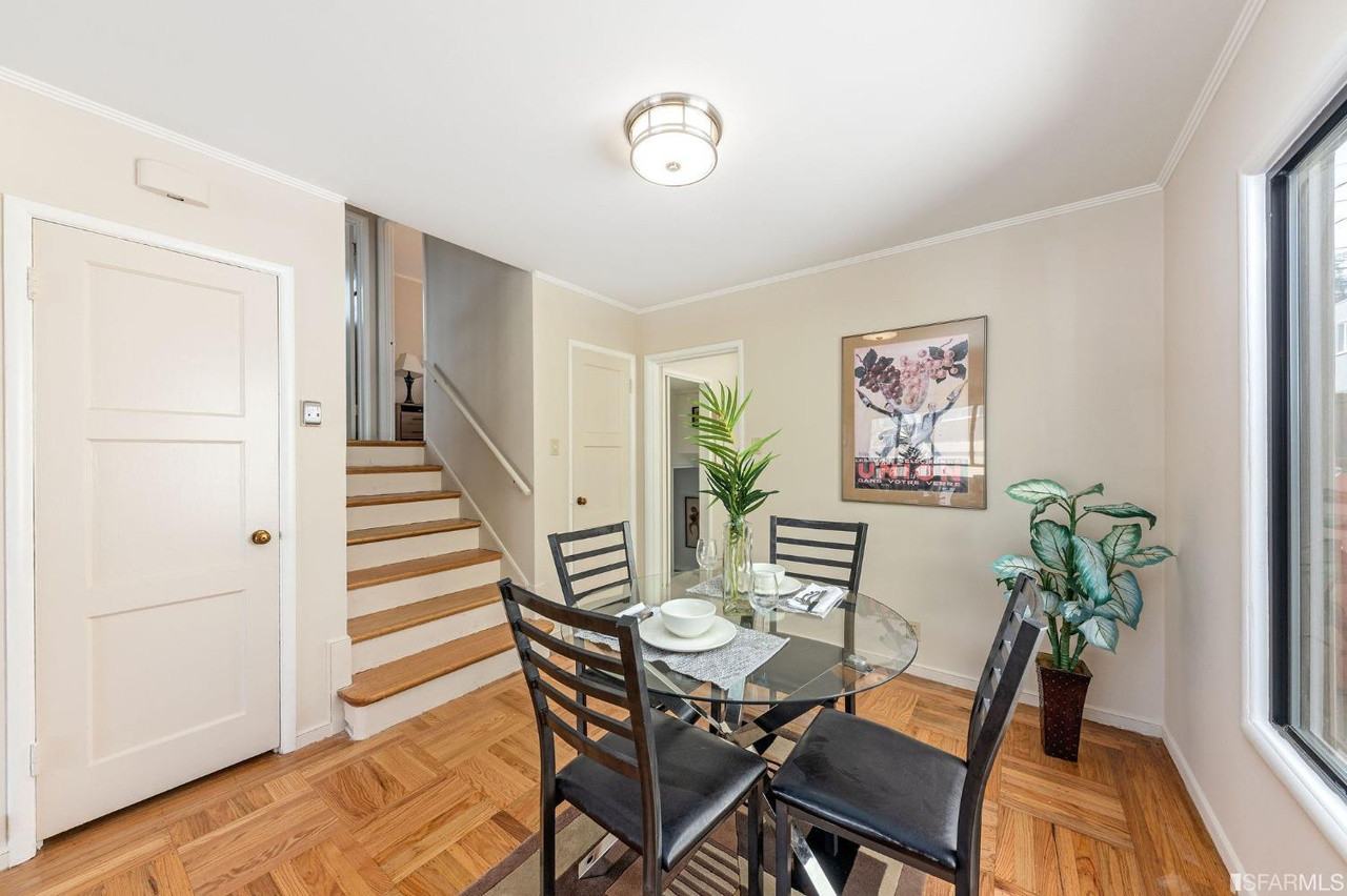 Real estate listings in Daly City