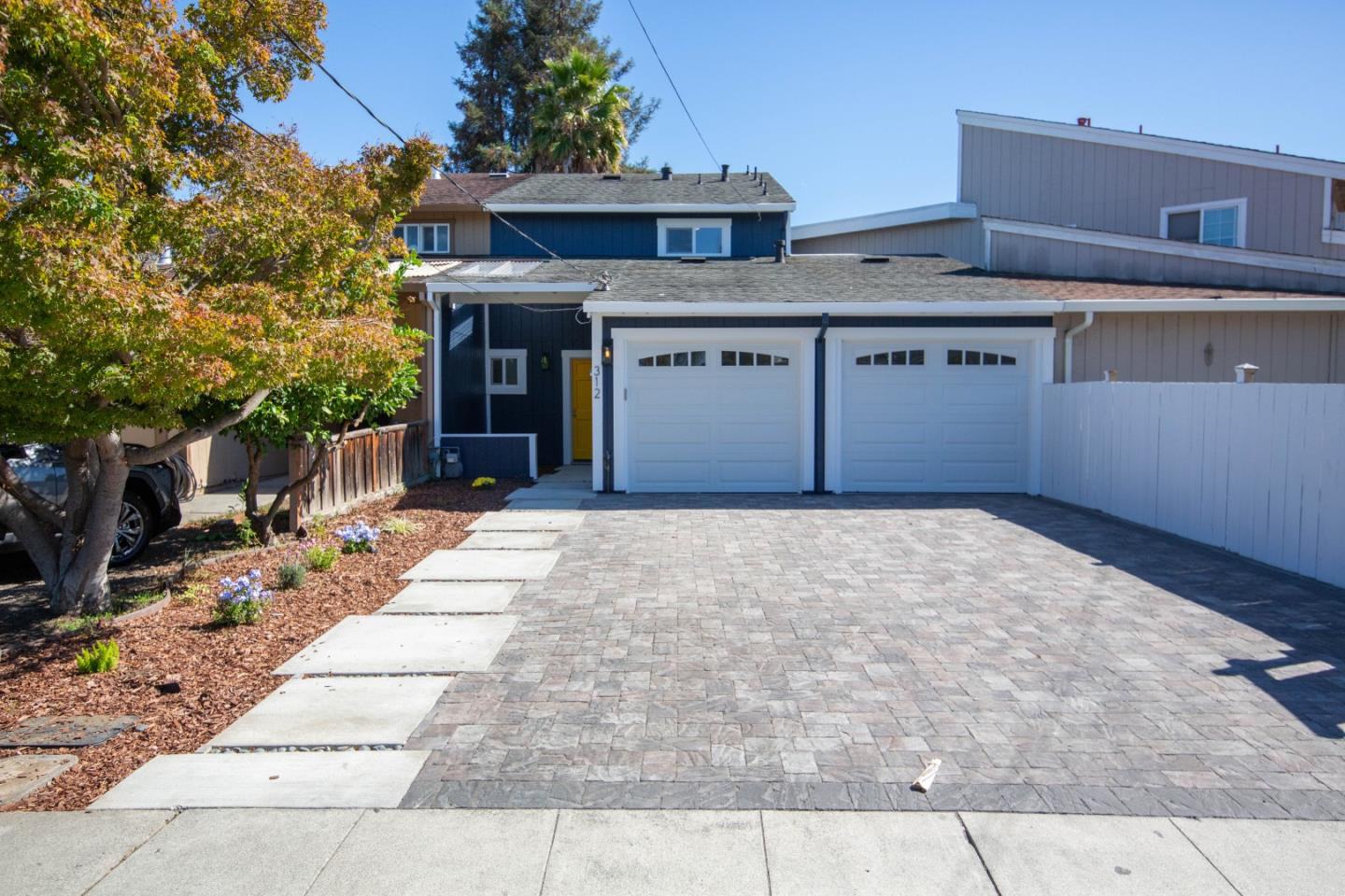 Real estate listings in REDWOOD CITY