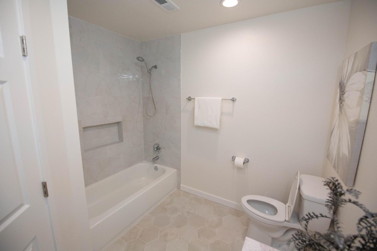 Real estate in REDWOOD CITY