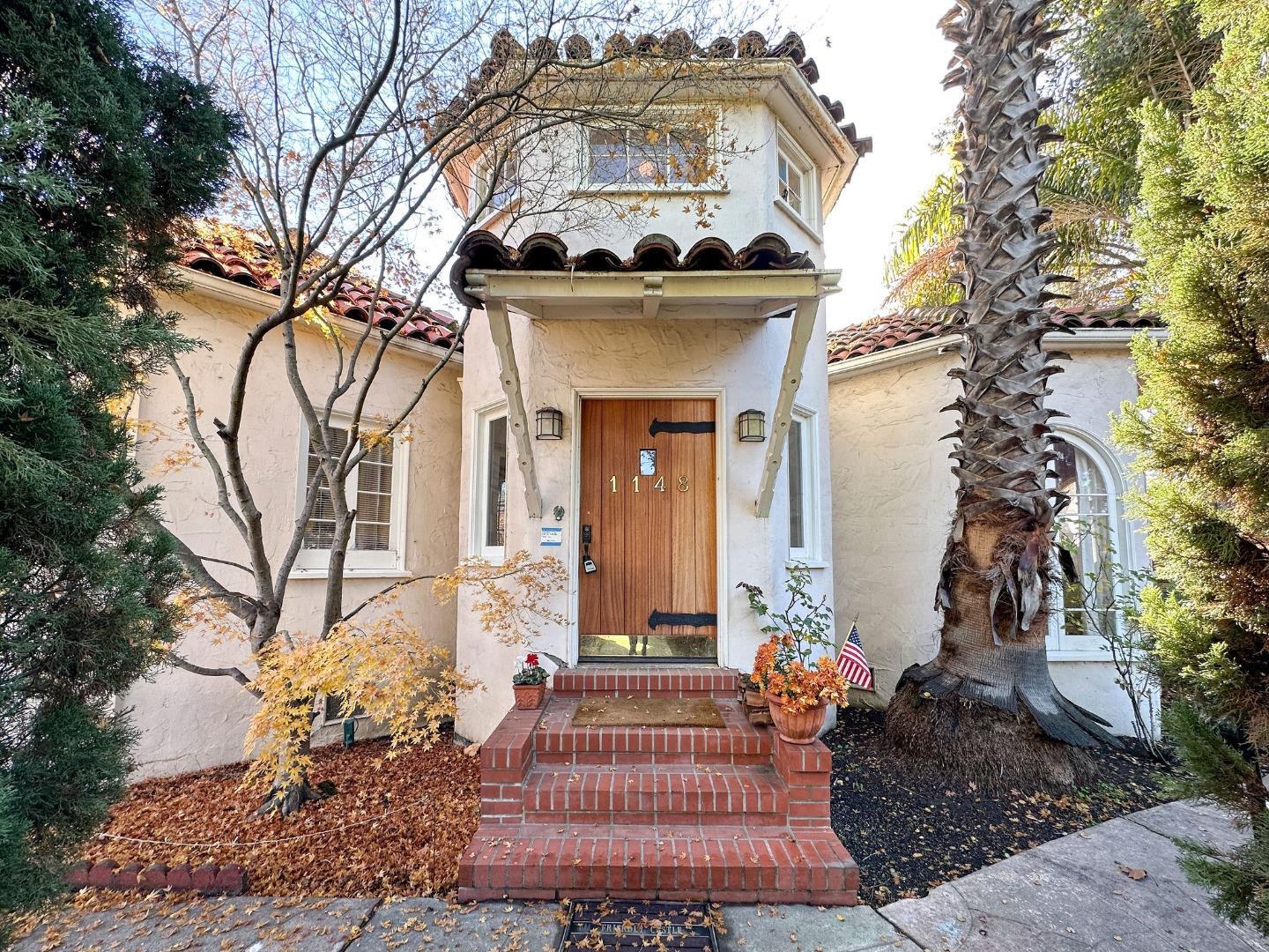 Real estate in REDWOOD CITY