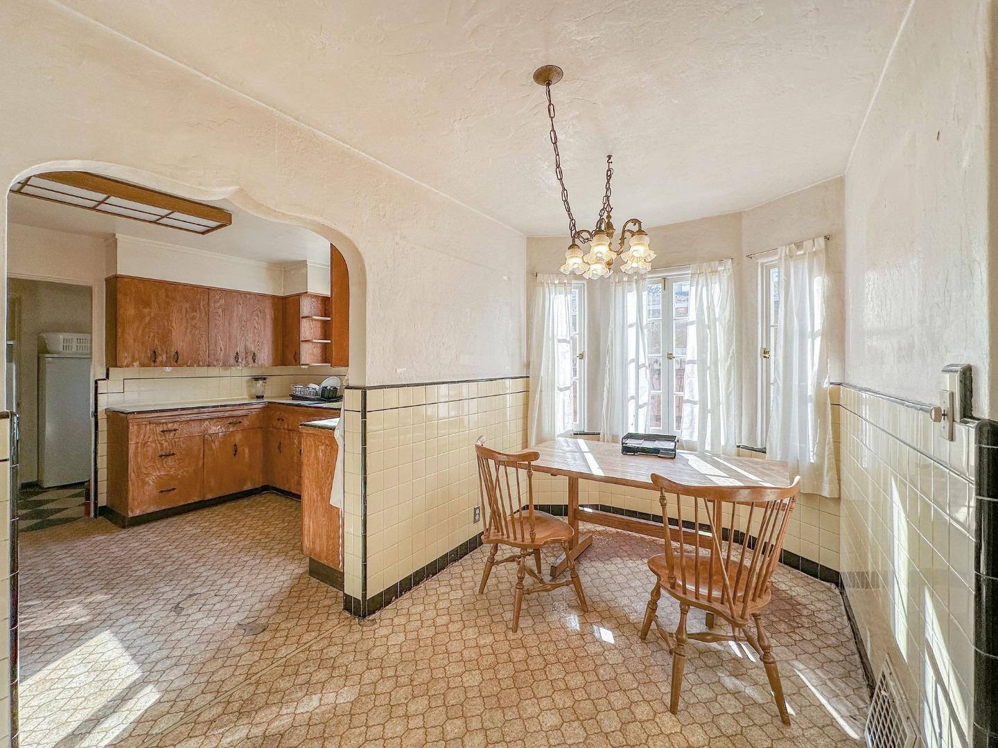 Real estate in REDWOOD CITY