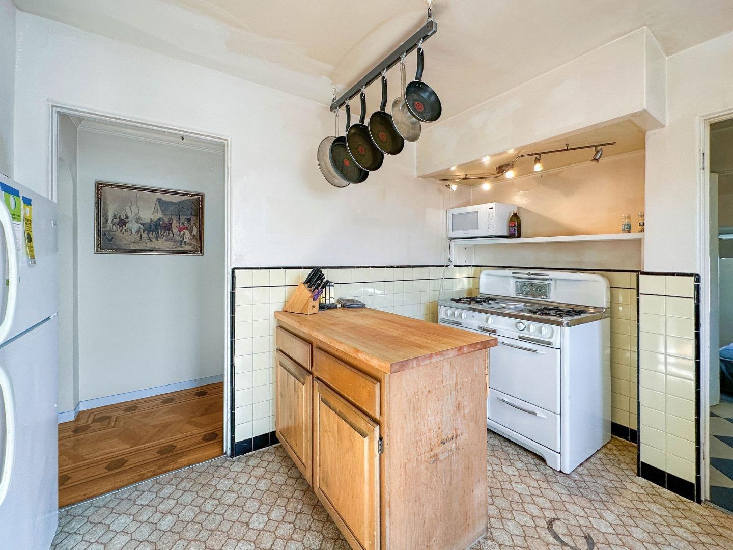 Real estate in REDWOOD CITY