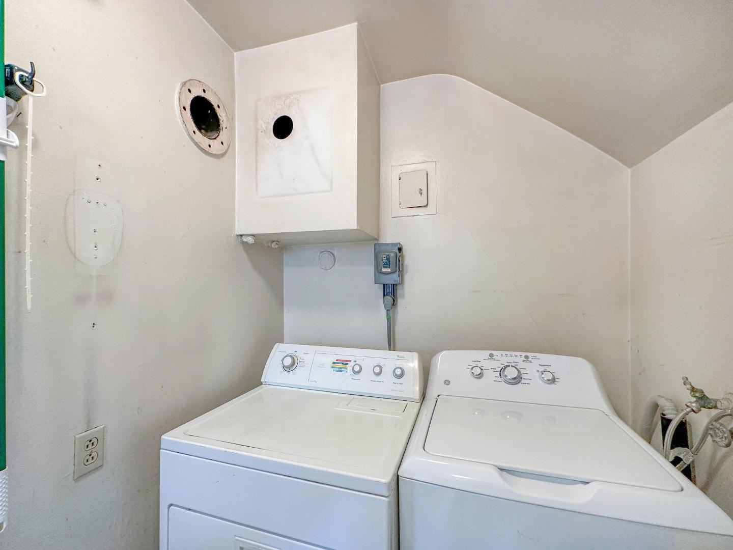 Property Listings in REDWOOD CITY