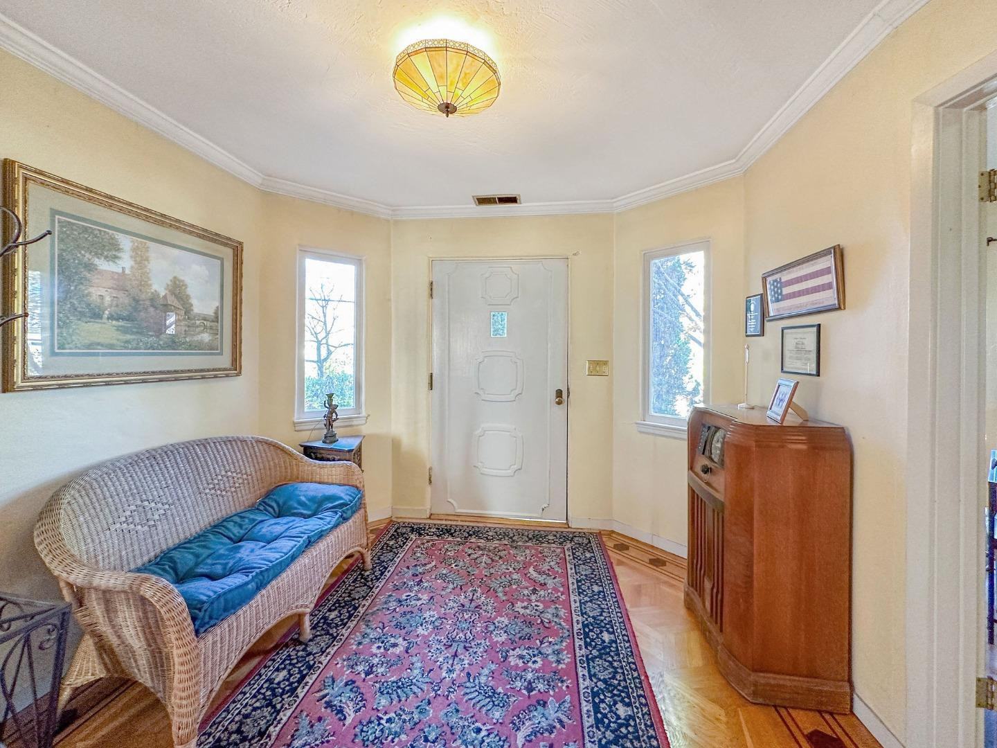 Real estate in REDWOOD CITY