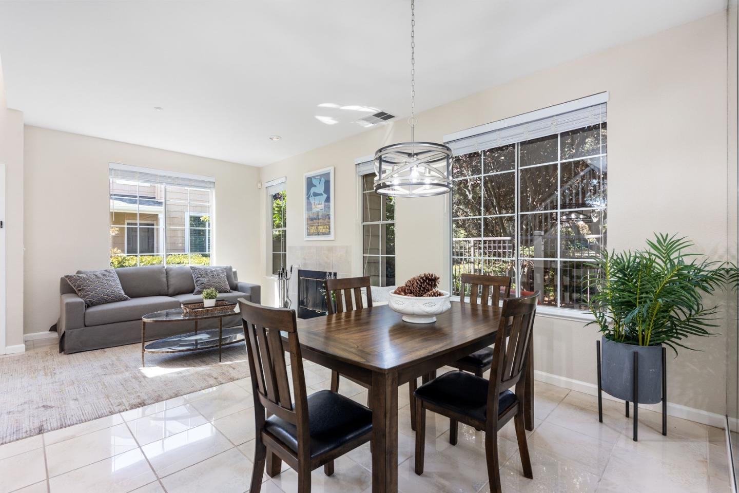Property Listings in REDWOOD CITY