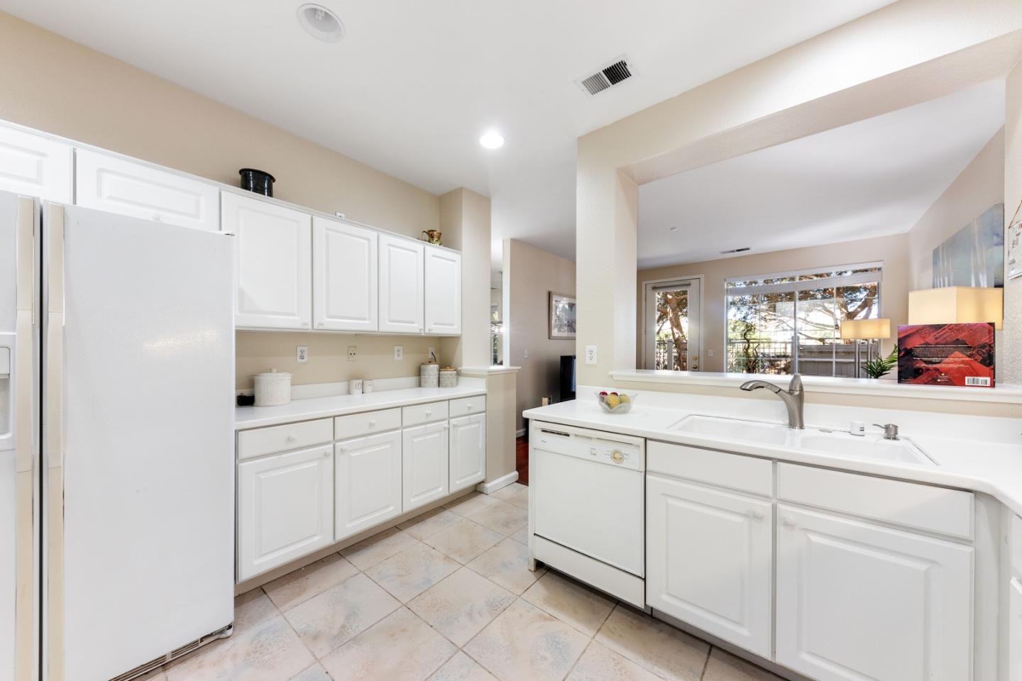 Real estate listings in REDWOOD CITY