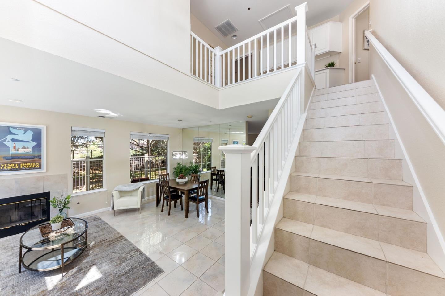Real estate in REDWOOD CITY