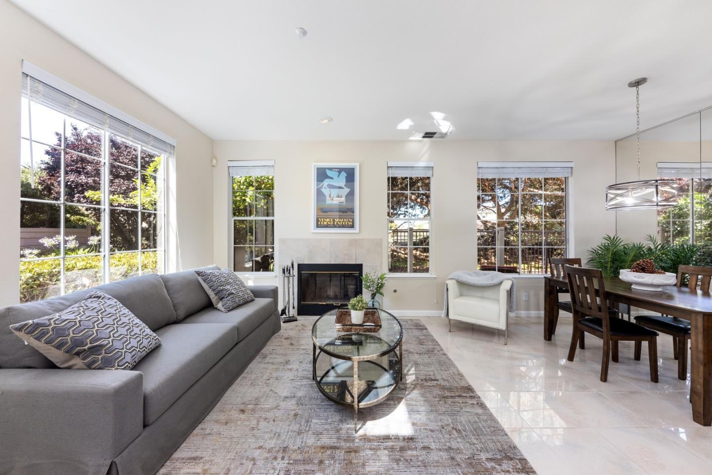 Real estate in REDWOOD CITY