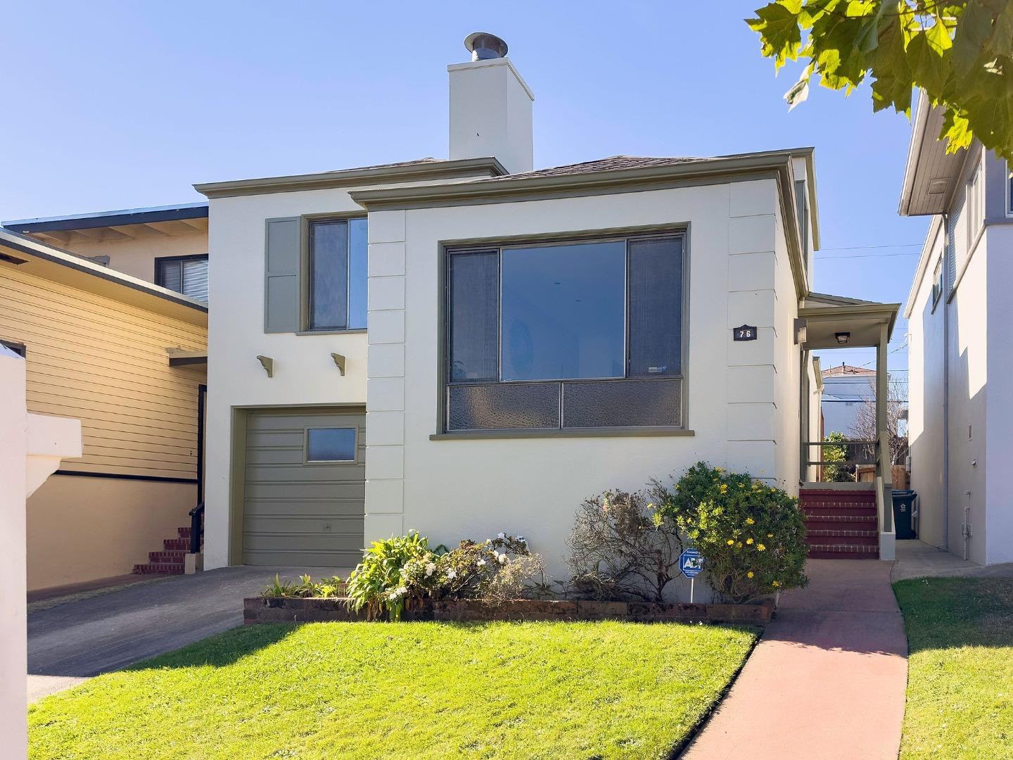 Real estate listings in DALY CITY