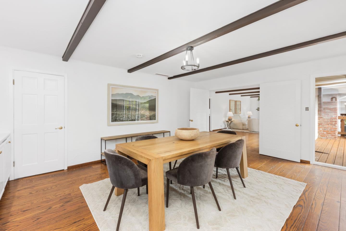 Property Listings in WOODSIDE