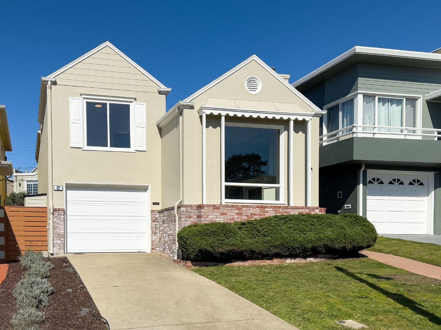 Real estate listings in DALY CITY