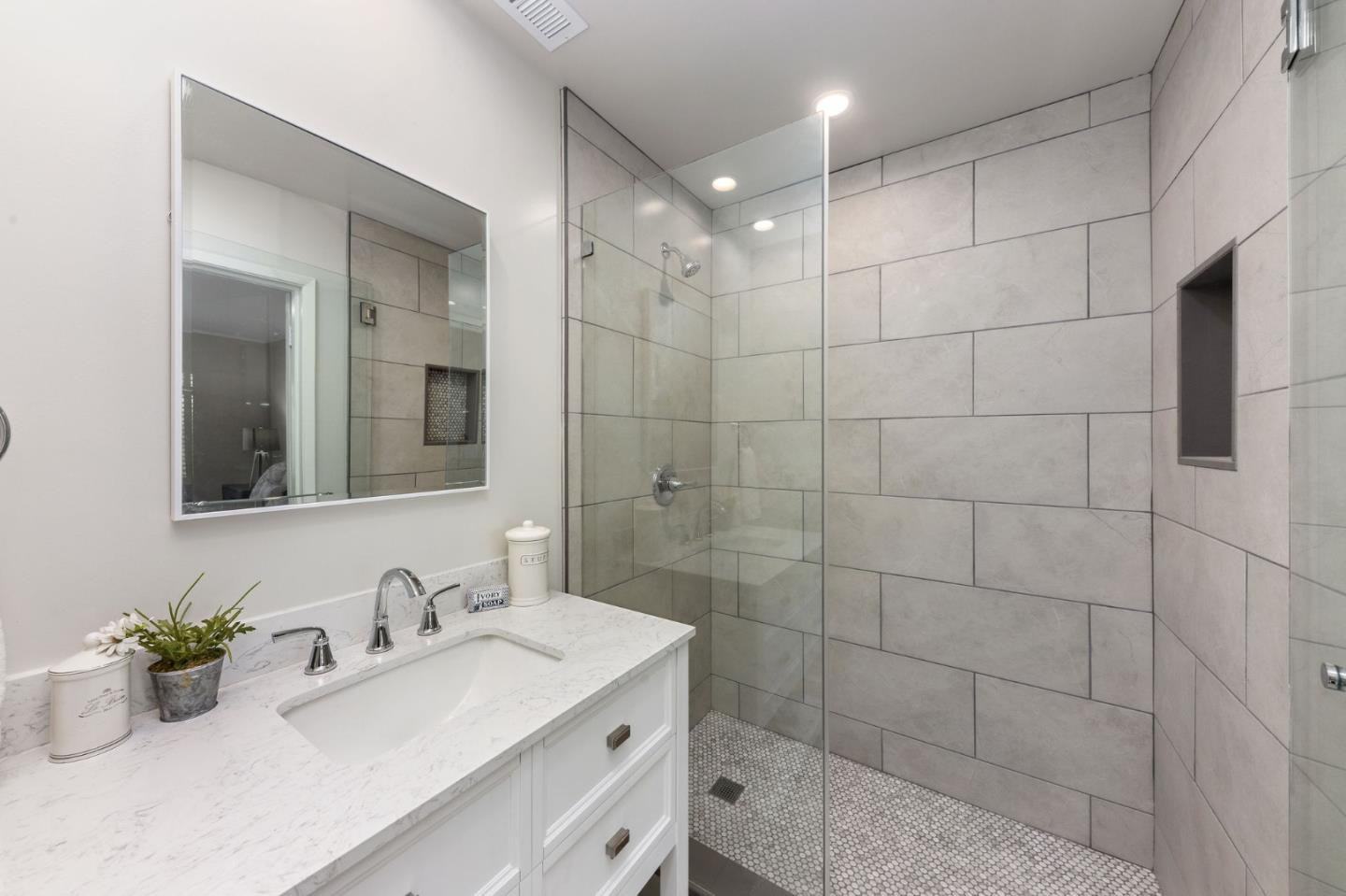 Property Listings in DALY CITY