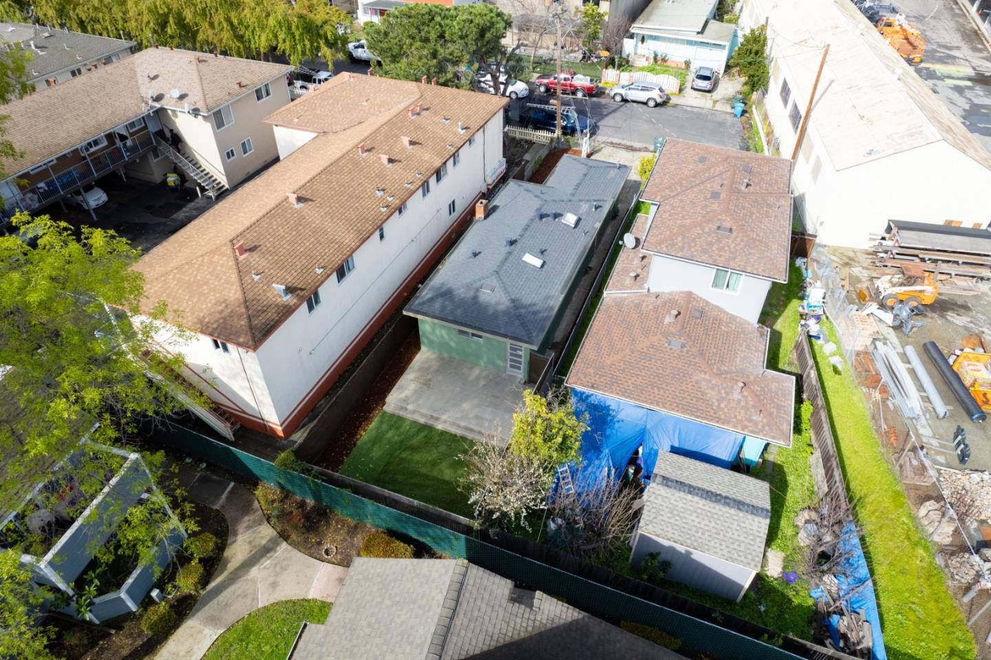 Real estate listings in REDWOOD CITY