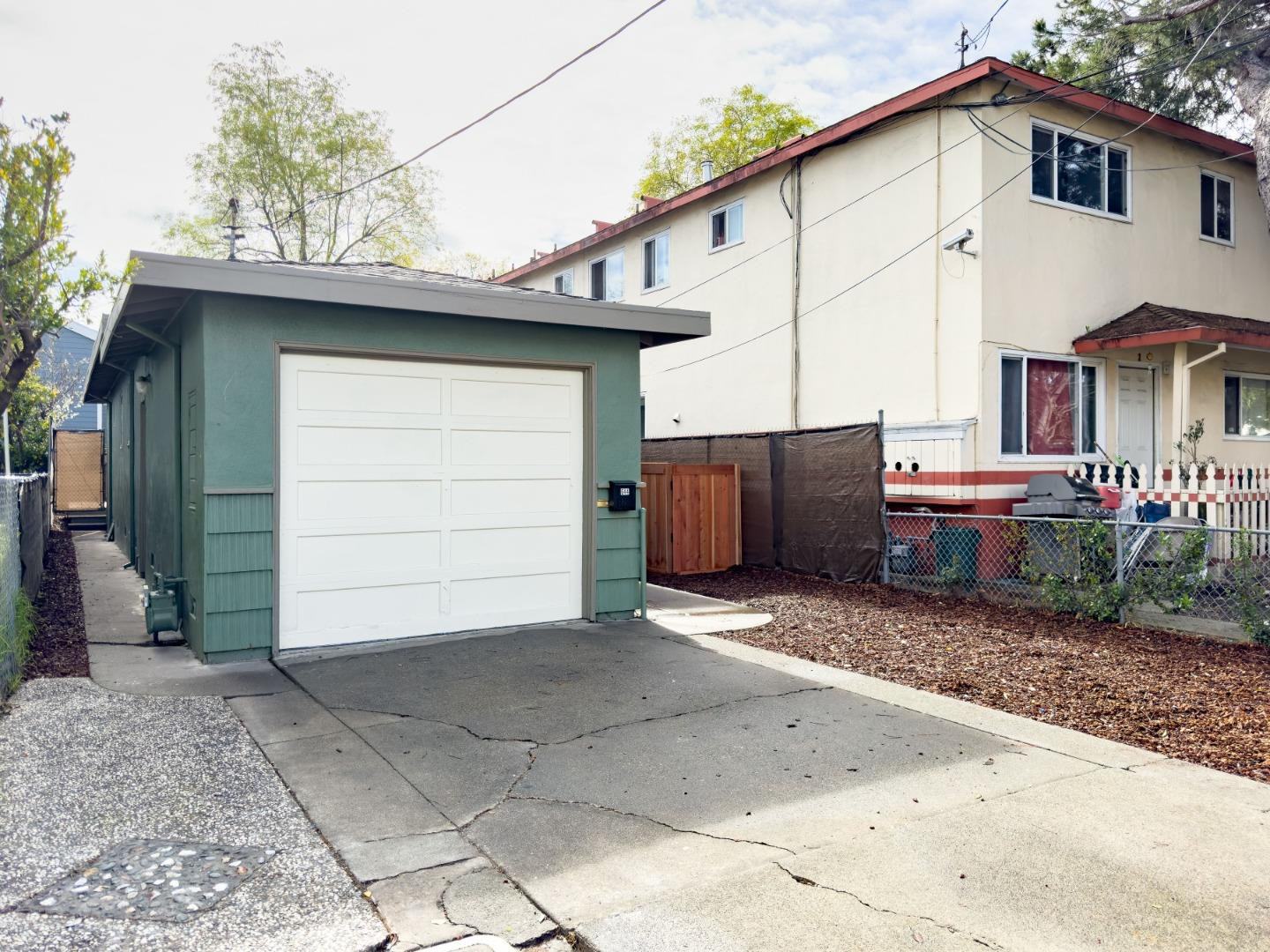 Real estate listings in REDWOOD CITY