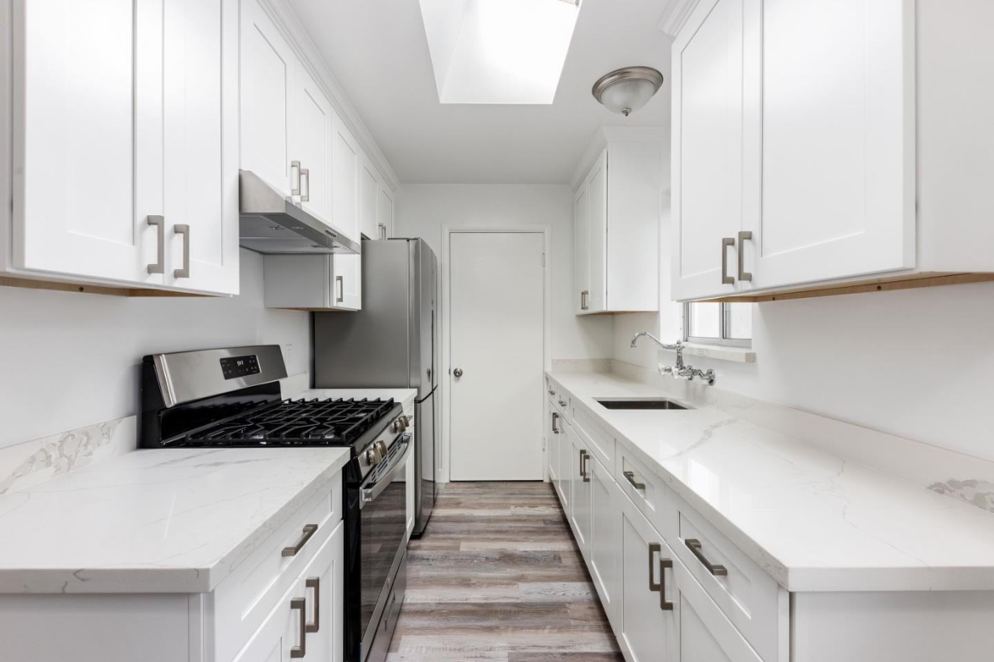 Property Listings in REDWOOD CITY