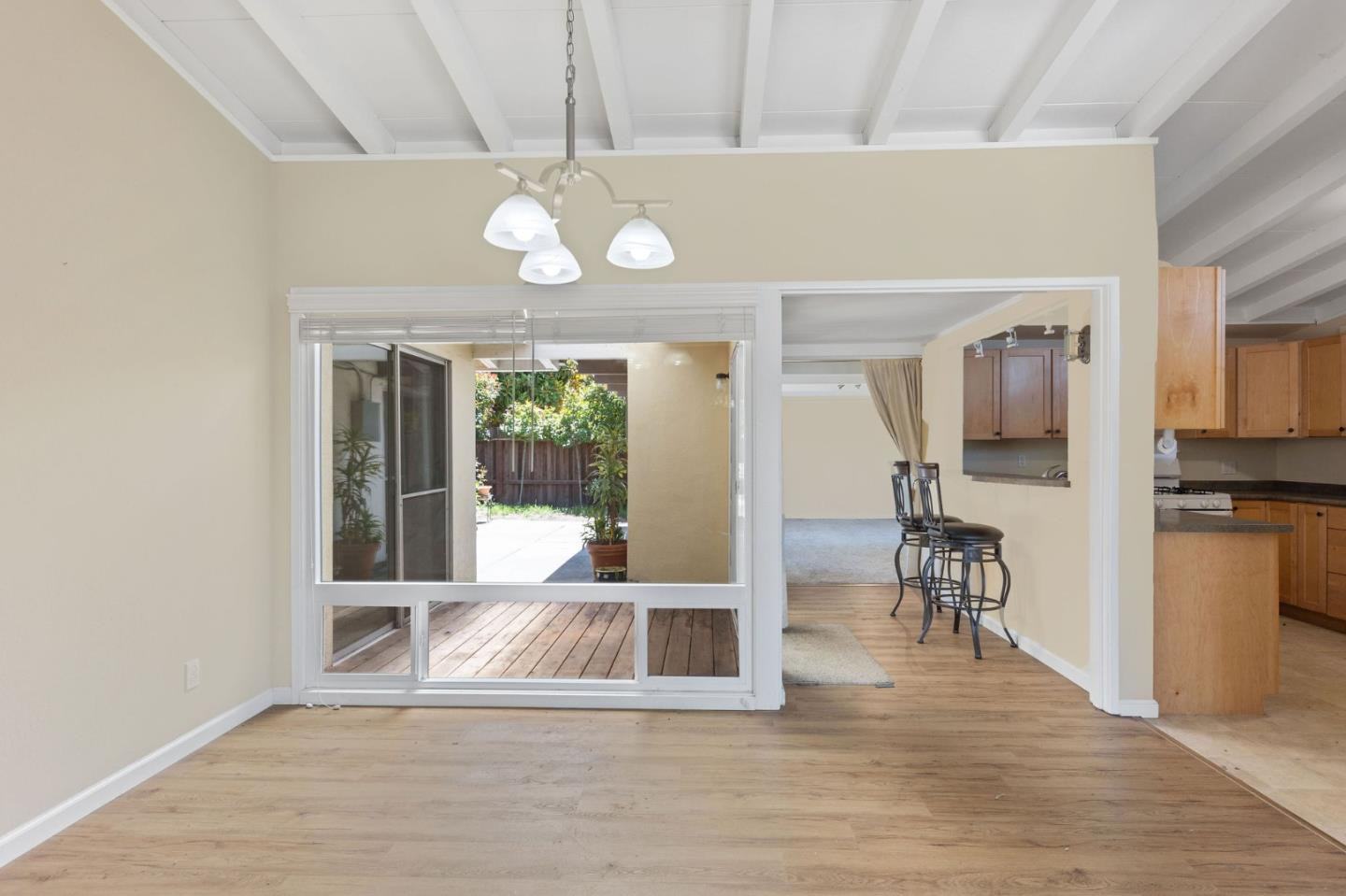 Real estate in Hayward