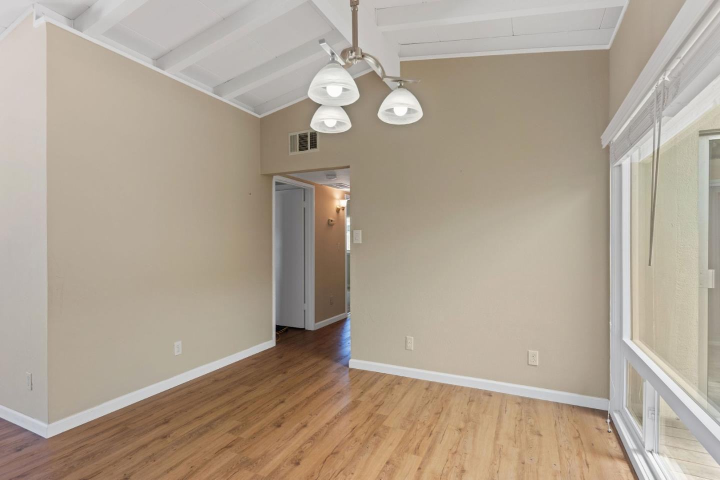 Real estate in Hayward