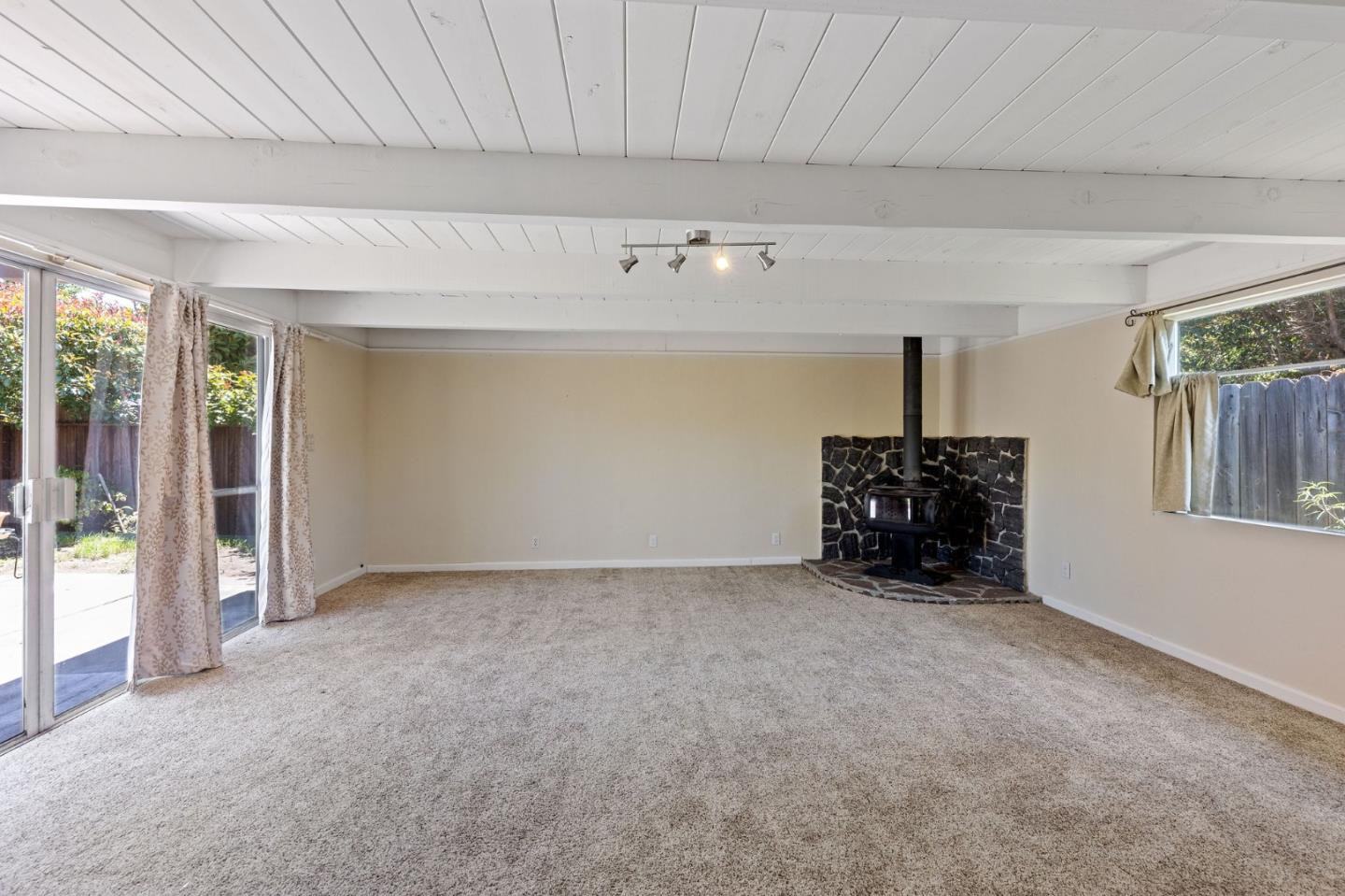 Real estate in Hayward