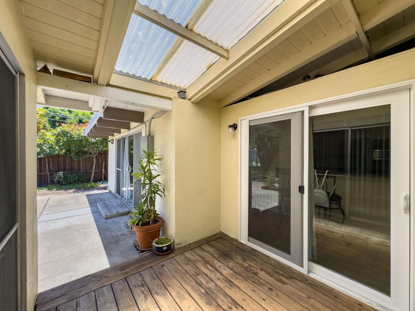 Real estate listings in Hayward