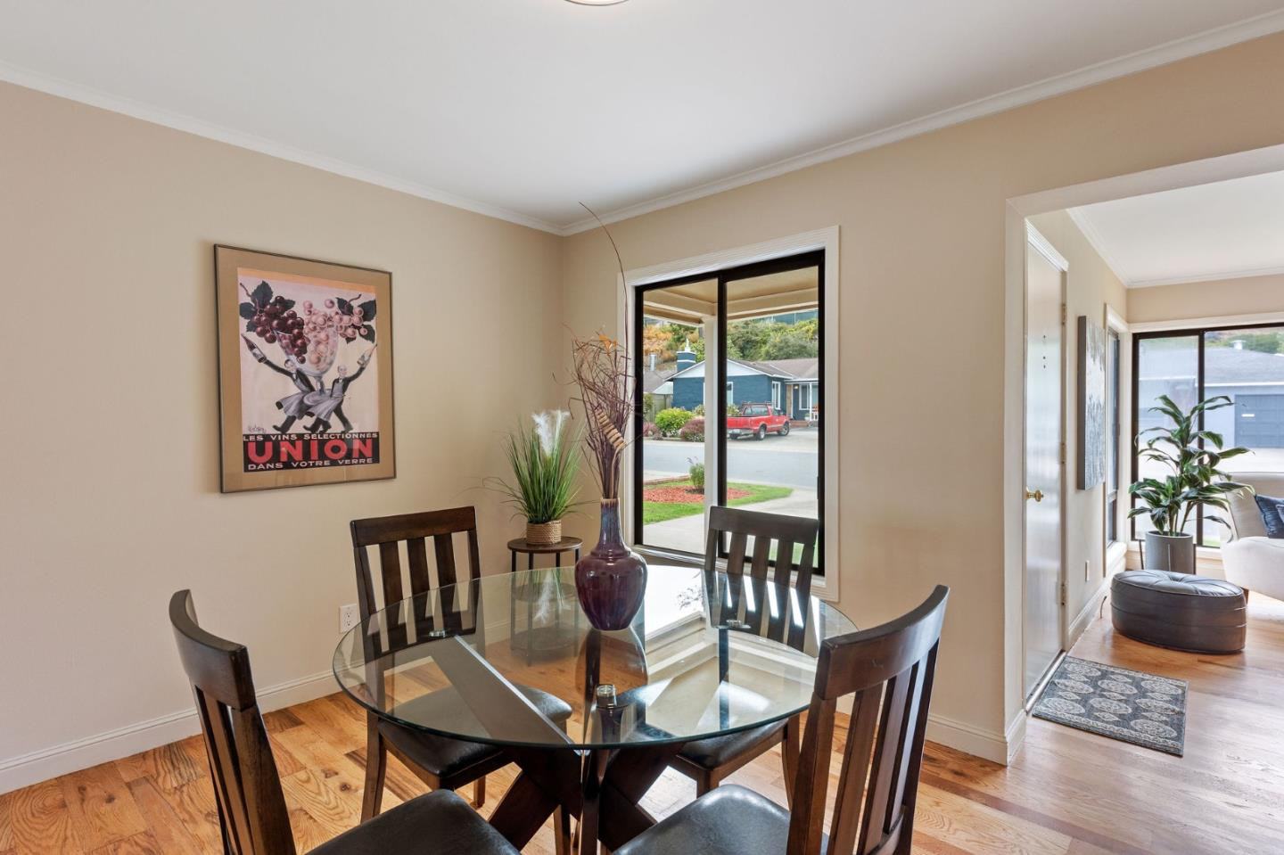 Real estate listings in Daly City