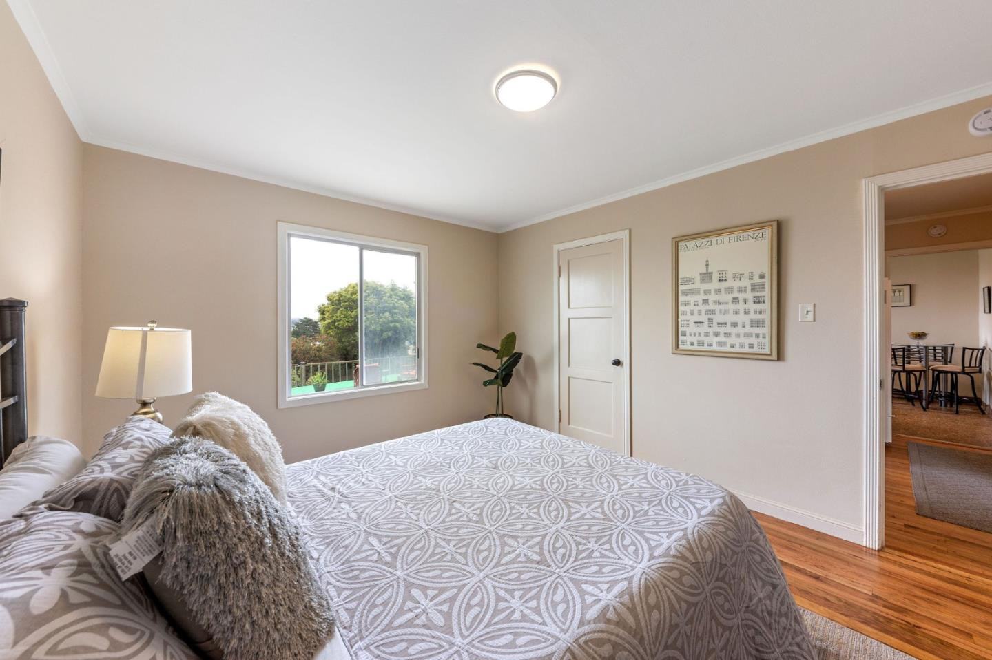 Real estate listings in Daly City